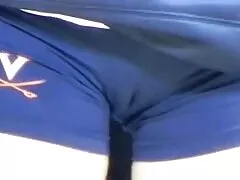 شخص شاخی شاخی انگشت سبزه Tiffany Tyler او را لیس می زند موبوگرام سکس و fucks می کند